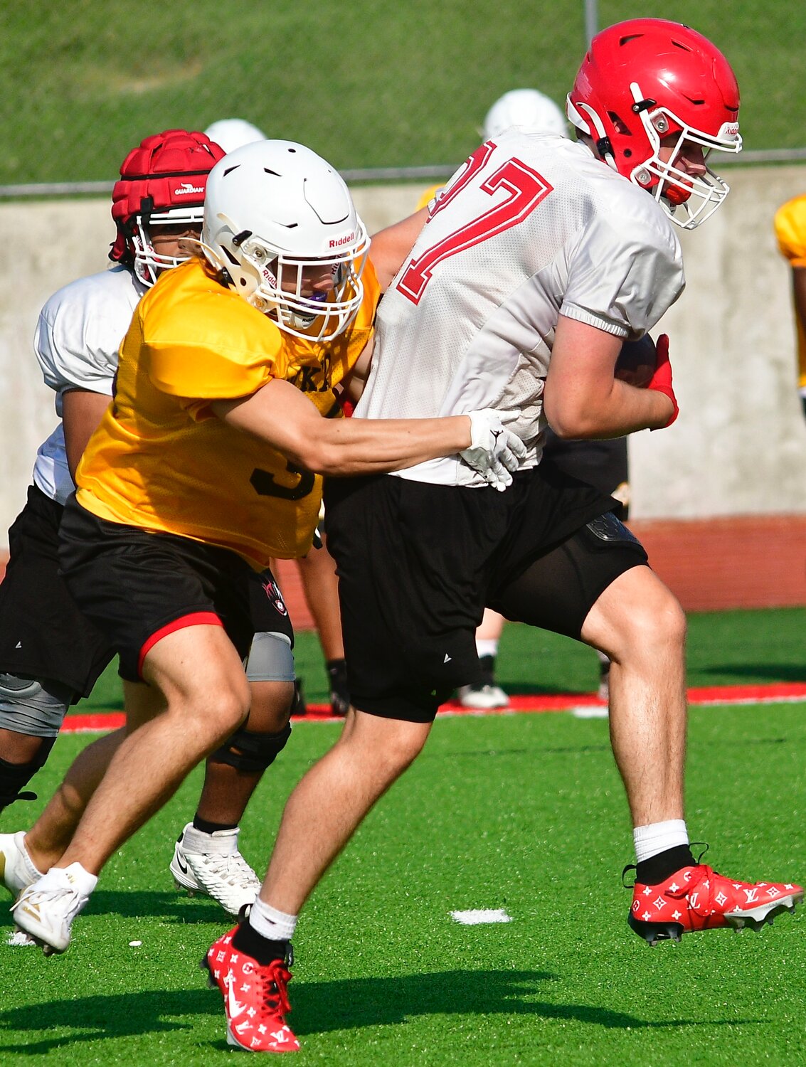 OZARK'S LAINE EMMERTH tries to break free from a defender.