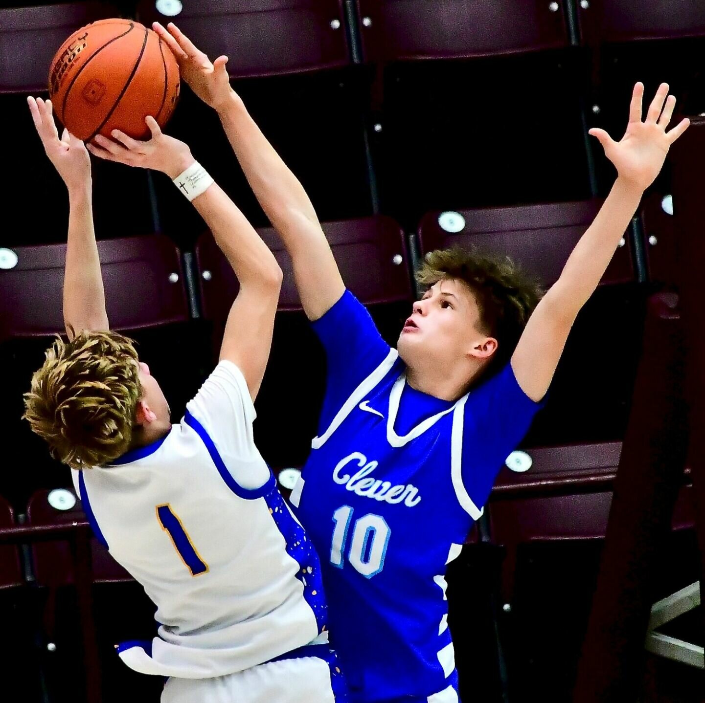 Jays' defense 'at a high level' in win against Crane - Christian County Headliner News