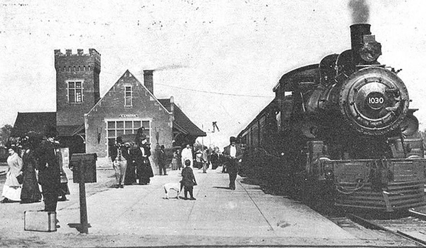 A postcard from 1911 depicts the former Grand Trunk Railroad station in REO Town. 