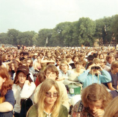 The crowd at the 1970 MSU Open Air Celebration.