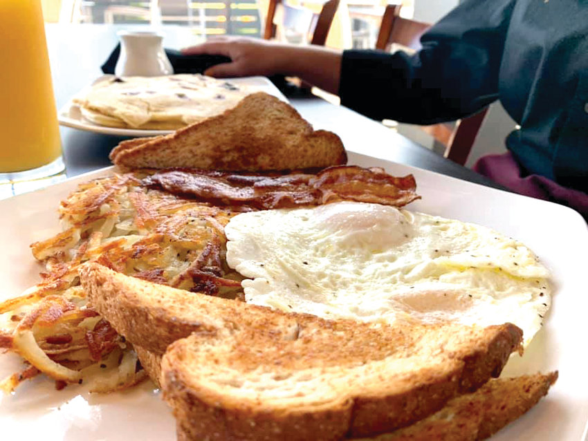 A plate of breakfast from Amer1can Bistro.