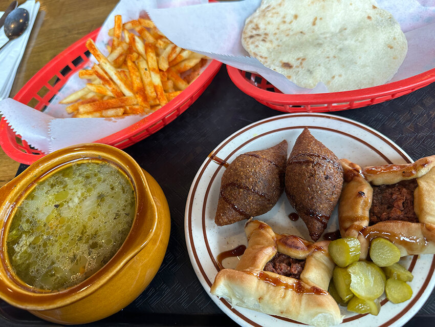 From the warm and fluffy pita bread to the herbaceous lemon chicken soup and perfectly seasoned fries, Bread Bites Mediterranean is awash with flavorful and filling options.