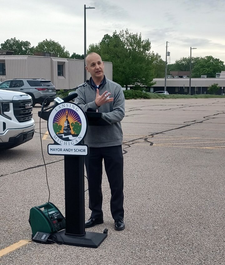 Mayor Andy Schor announces his intent to build a new city hall on the site of a city-owned parking lot at 425 S. Grand Ave. at a press conference this morning.