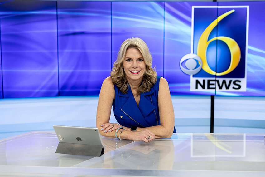 WLNS-TV anchor Sheri Jones relaxes following a recent newscast. A mainstay of the station for decades, she retires Friday (May 9).