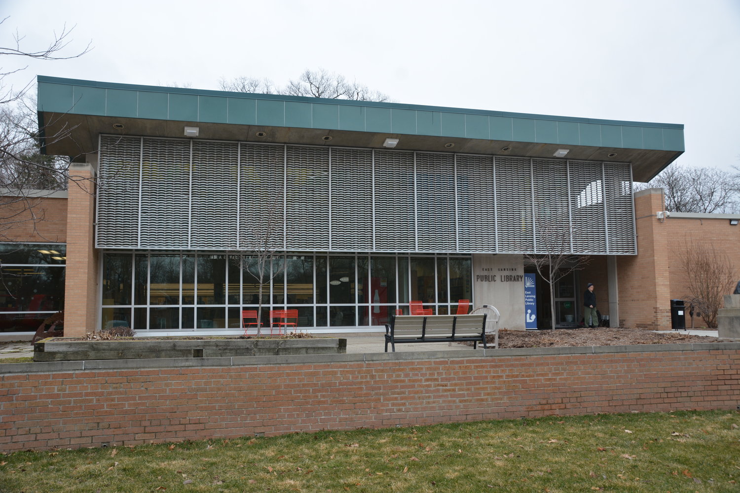 The East Lansing Public Library will celebrate its 100th birthday with a party Saturday (March 11), featuring cake, cookies, music, giveaways and congratulatory speeches from a variety of public officials.