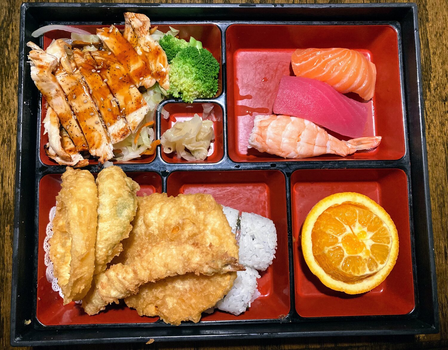 Sushi Moto offers eight variations of bento boxes to choose from on its lunch menu. The Moto Bento box includes chicken teriyaki; shrimp and vegetable tempura; a California roll; salmon, tuna and shrimp nigiri; and fresh orange slices, all of which are delectable.