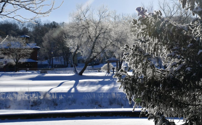 After last Thursday&rsquo;s heavy snowfall and dropping temperatures that evening, Friday morning appeared full of winter&rsquo;s splendor. Under sunny, blue skies and a backdrop of fresh snow, the hoar frost on trees, bushes and shrubs turned the Galena River area into a winter wonderland.
