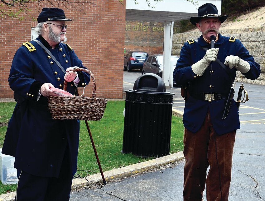 Kevin Melancon, representing General Augustus Chetlain of the nine Galena Generals, stood ready with the first pie as Mark Leonard, portraying Brig. General John Buford, from the Confederation of Union Generals, began the auction.