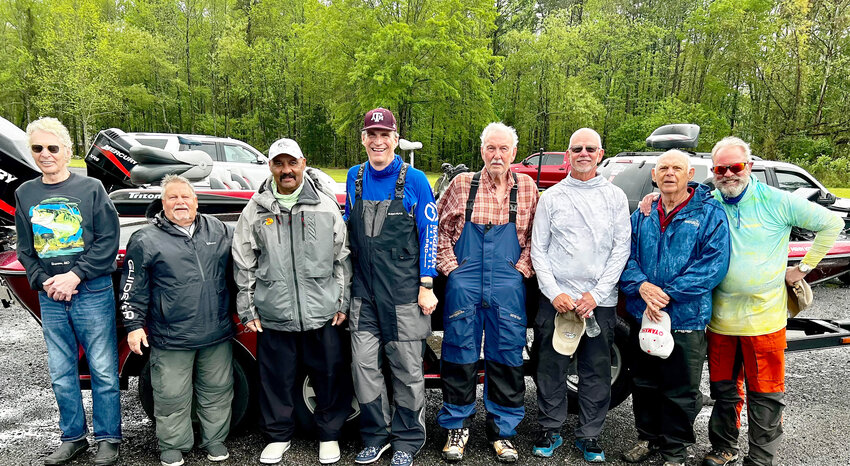 Anglers, from left: Paul Galfund, Pete DeVries, Larry Ivens, Greg Ousterhout, Jim Gardner, Jerry Swaim, Dave Keith, and Bob Walker. (Submitted photo)