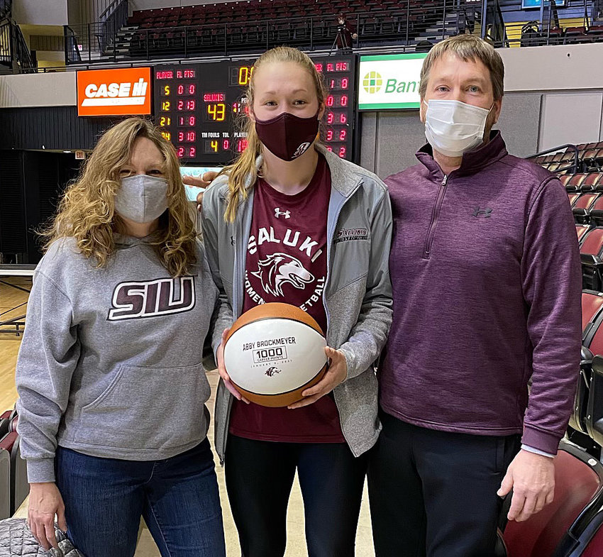 The College Report: Brockmeyer Hits Her Stride With SIU | The Journal-News