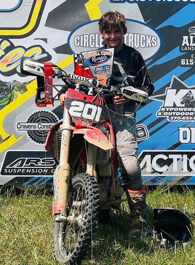 With two firsts and a second in the three rounds of the Mid-South Cross Country Summer Series, Donnellson&rsquo;s Cooper Duff is sitting atop the standings in the 85cc Sr. class.