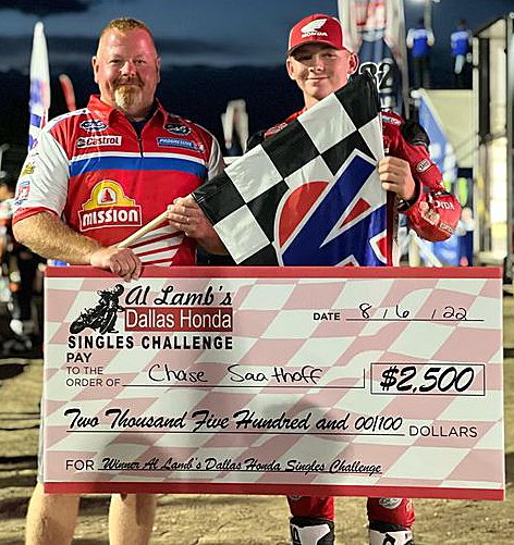 Chase Saathoff, joined by his father Mike in victory lane, picked up a win and a $2,500 payday in the Al Lamb&rsquo;s Dallas Honda Singles Challenge at the Progressive Black Hills Half-Mile in Rapid City, SD, on Aug. 6.