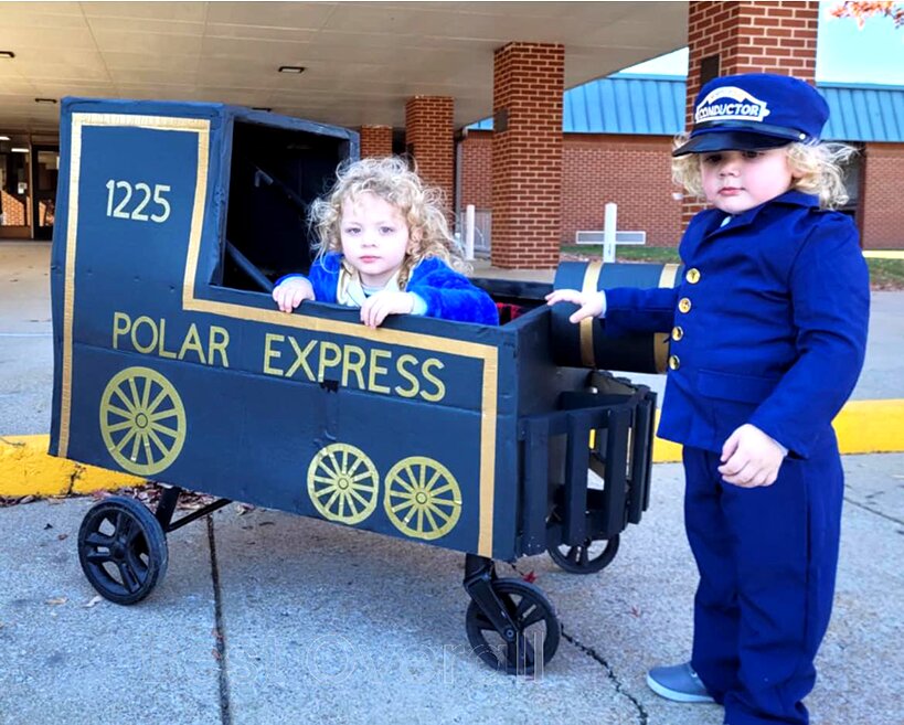 Pictured above is the overall winner of the costume contest, Brantley and Grayson Dennison with the Polar Express.