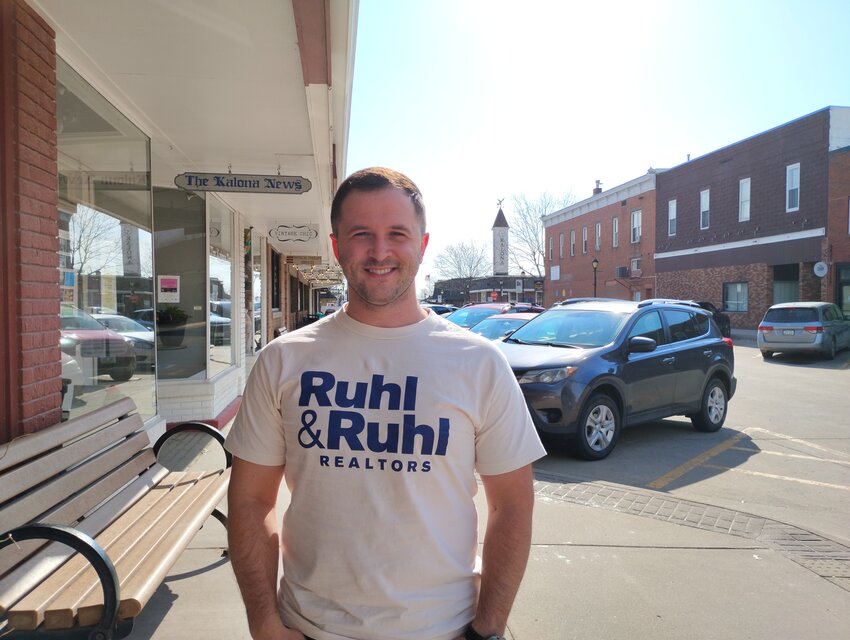 New REALTOR© Peter Schwartz in Kalona, where he’s ready to share his expertise – and build a family.