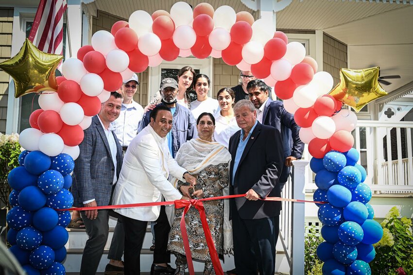 Bay Shore's Beacon House opens Freeport location