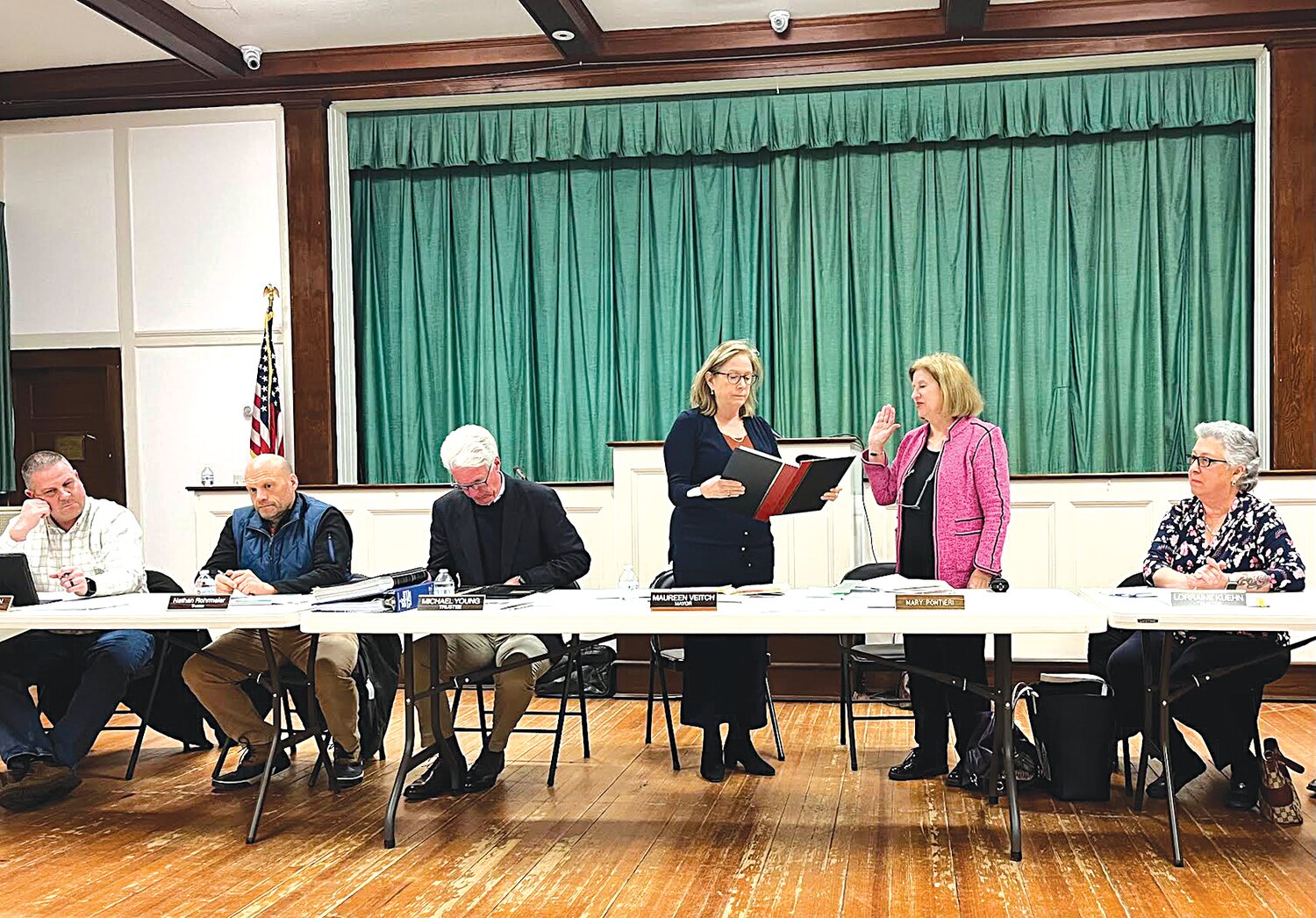New clerk sworn in The Suffolk County News New clerk sworn in The Suffolk County News