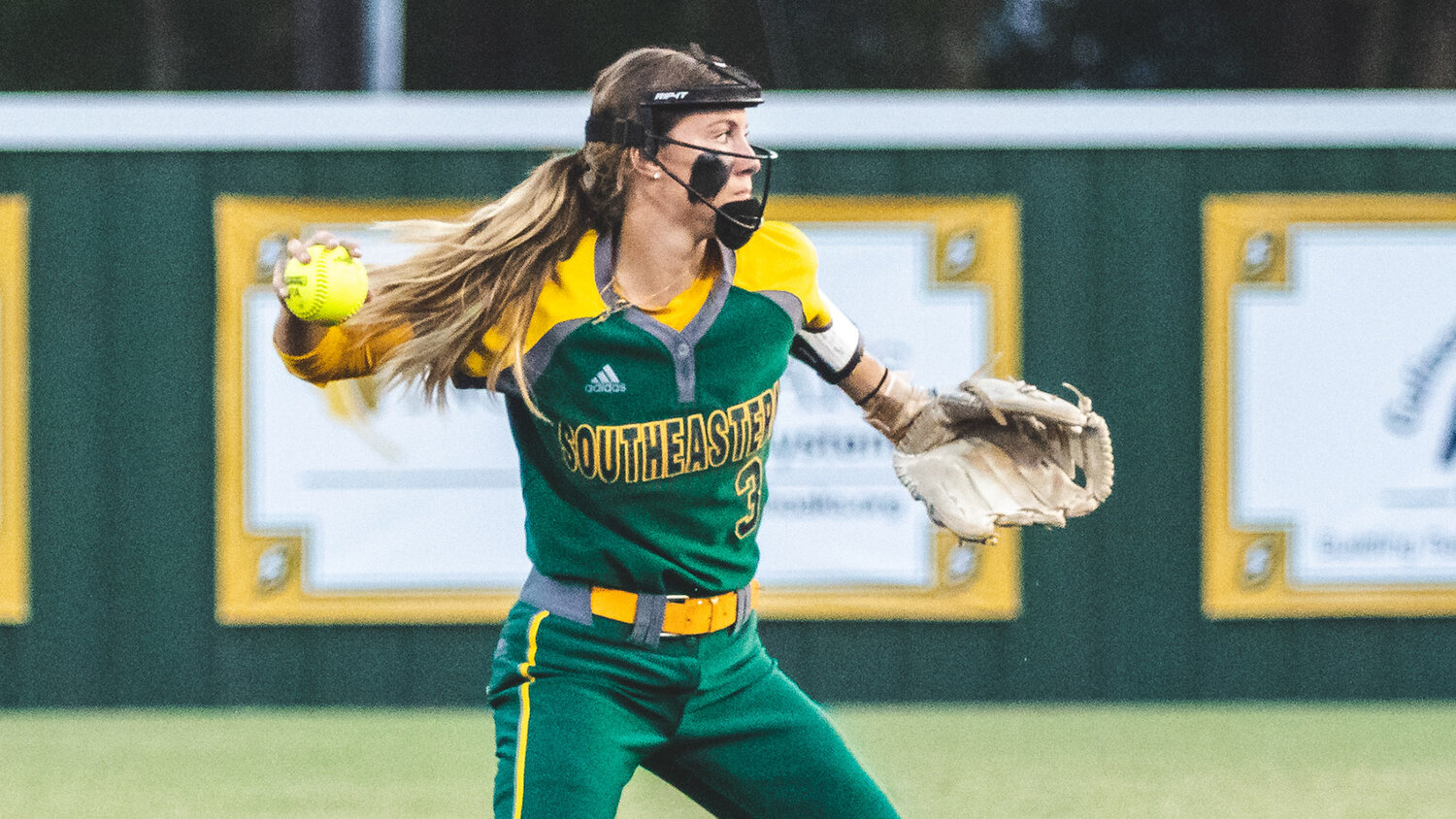 COLLEGE SOFTBALL | Former Live Oak High standout Lindsey Rizzo looks to ...