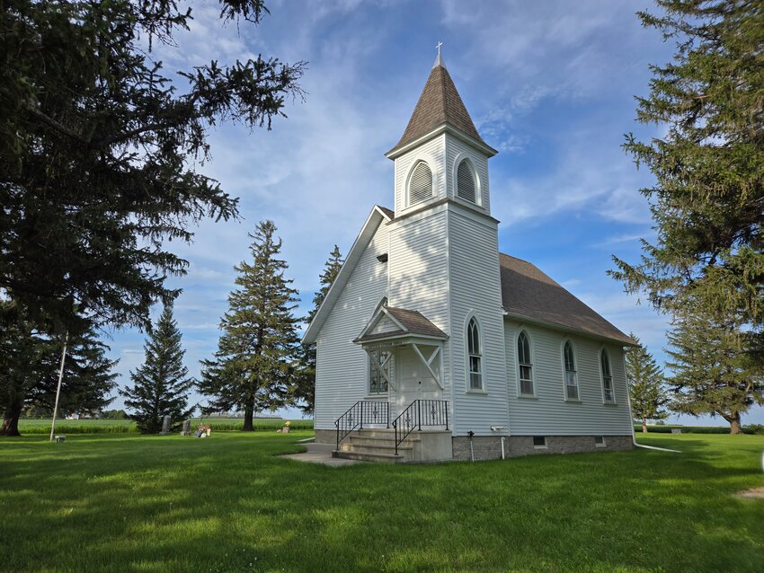 September brings three opportunities to participate in history discussions sponsored by the Dodge County Historical Society.  Please join us at the historic Westfield Church near Blooming Prairie Sept. 12, at our Log Cabin at the fairgrounds in Kasson Sept. 6 and 7 during Big Iron, and at the West Concord Historical Society Sept. 19 to chat about history as it happened here in Dodge County.