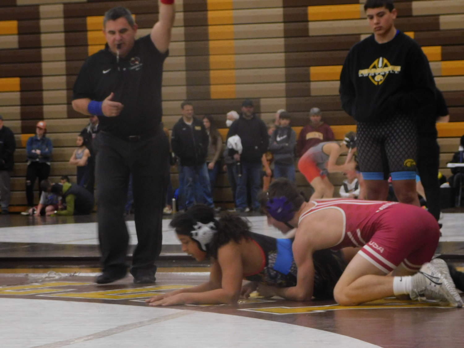 Hayden Holst with a Takedown at the Apple Valley Open