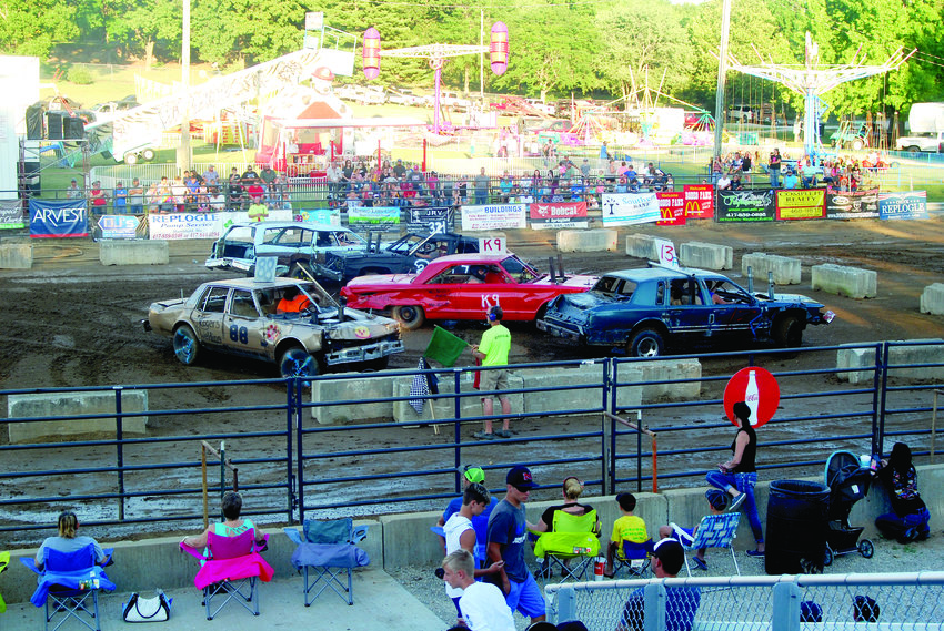 No sandbags here! Hillbilly Derby is looking for their next &ldquo;Mad Dog&rdquo; on July 2. Could it be you?