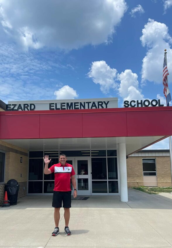 Rob Wolff bids farewell to Ezard Elementary, where he finished the last four years of his career.&nbsp;   Contributed Photo