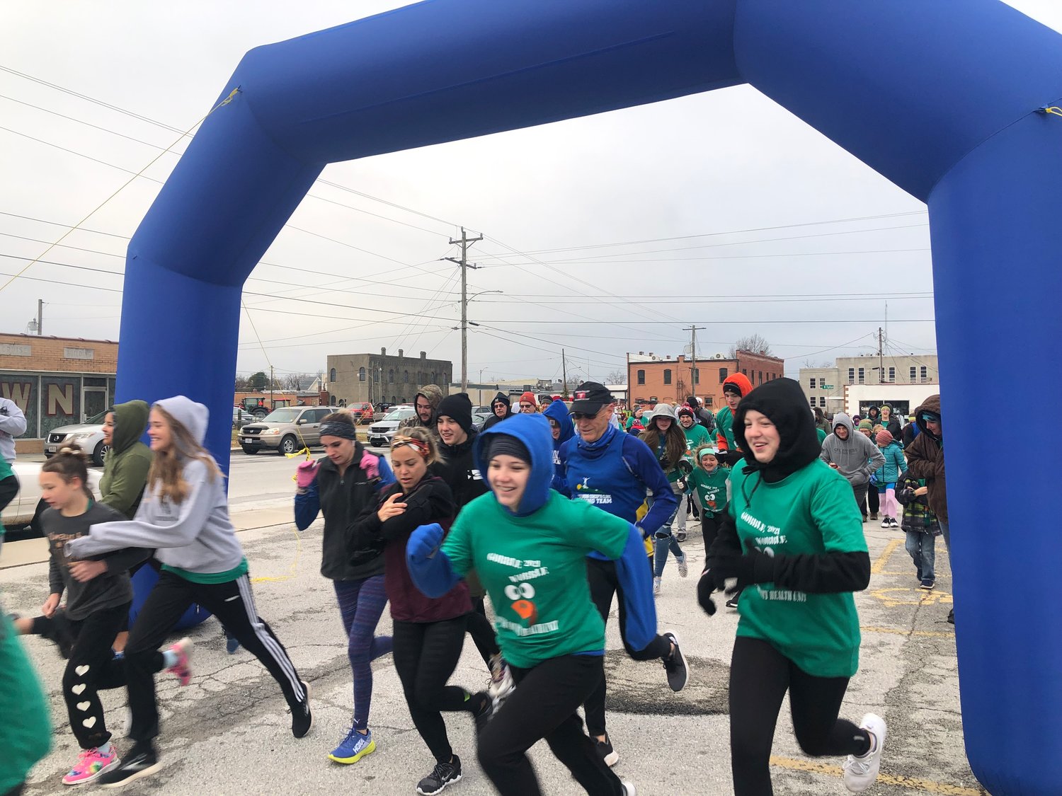 Ready, set, RUN! Webster county residents move their bodies to burn calories and warm up on a chilly Thanksgiving morning.