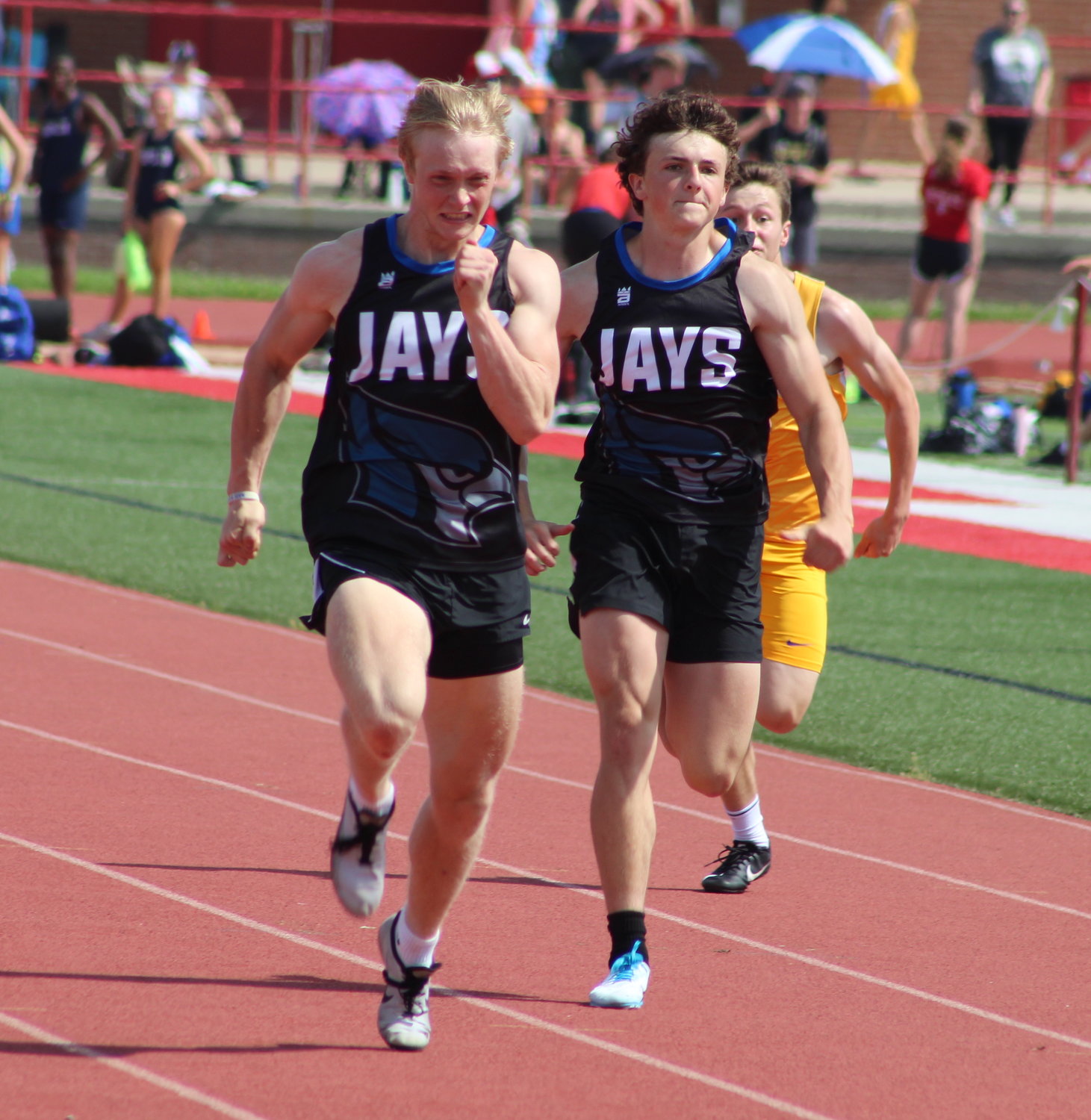 Senior Cooper Kimrey and junior Marcus Blackstock fight for a top 4 spot in the 100M. Kimrey ran 11.05; Blackstock ran 11.37 in the 100M. Both will move on to Class 4 Sectionals on Waynesville on May 21.