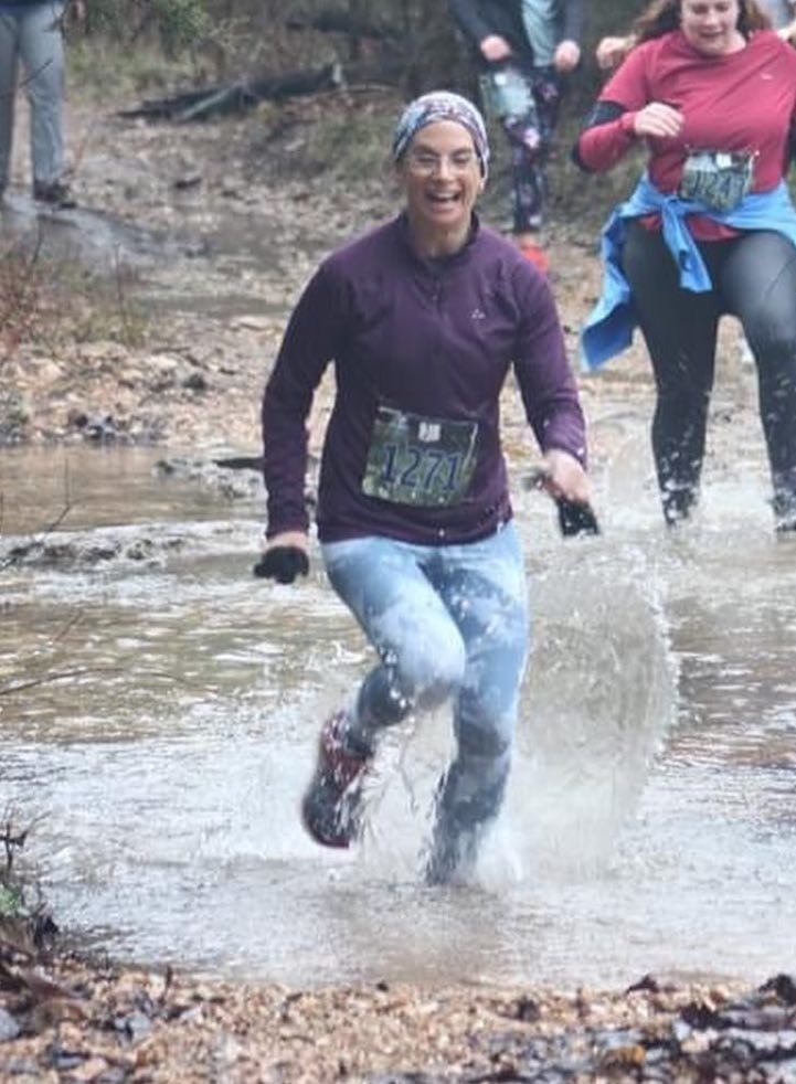 Monica “in the wild” competing in the Glade Top Trail Run 2022 where she won the overall award in the “Grand Masters” division.