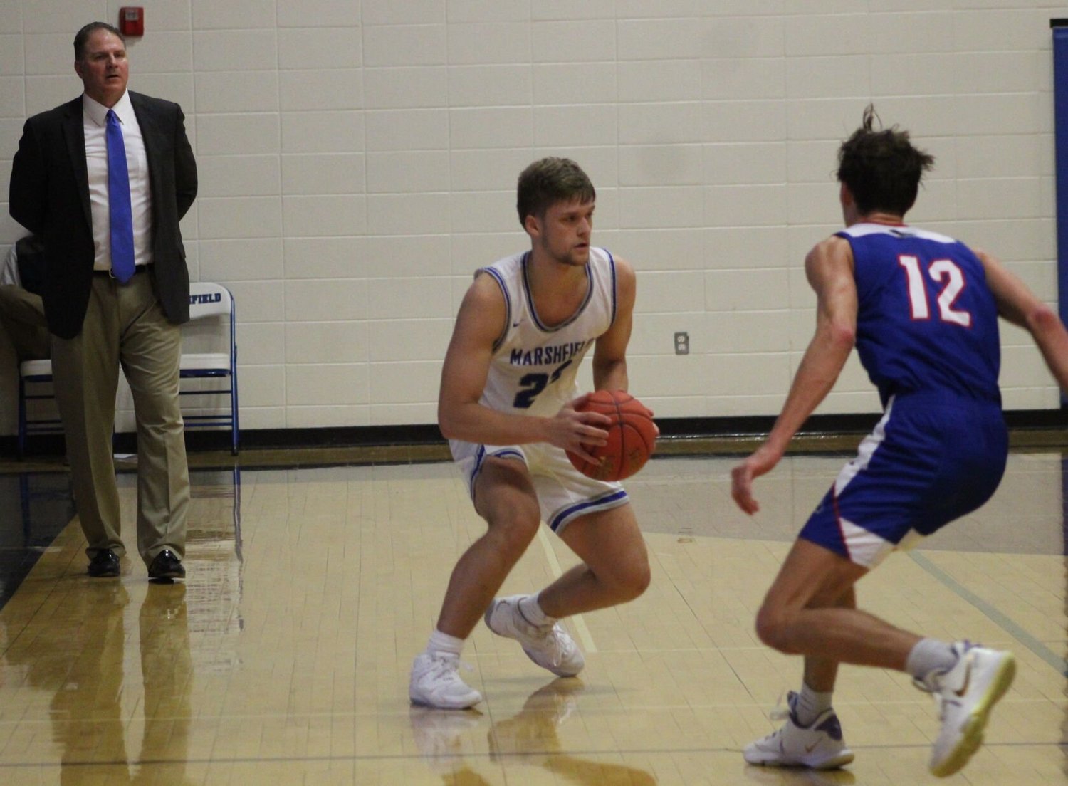 Senior #23 Zach Mings moves down the court against Forsyth. Mings would go on and be the top scorer for the Jays with 21 points. 