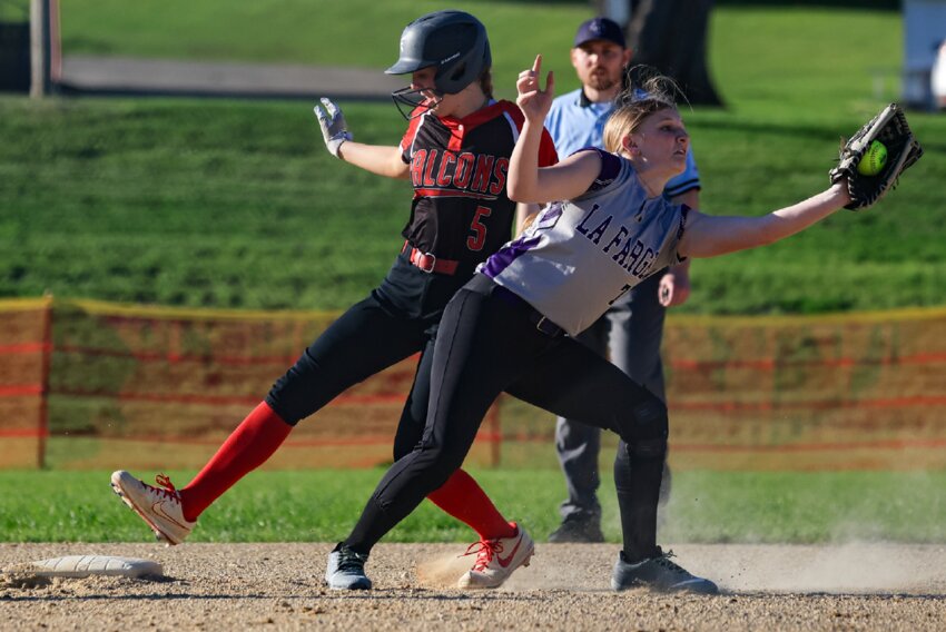 Brookwood’s Reagan Muehlenkamp steps on second ahead of the throw to prevent the steal in Tuesday’s game with La Farge.