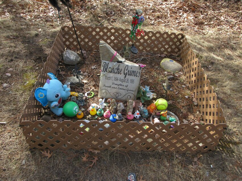 The lone grave of Blanche Grimes, &ldquo;Tread softly by the grave of one our hearts had learned to love.&rdquo;