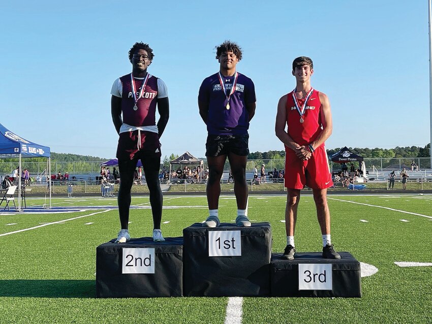 Elkins Elks senior track team member Da’Shawn Chairs took first place in the Boys 100 Meter Dash at the 3A State Championship in Jessieville.