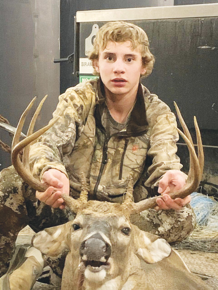 Cactus Giffin, 15, killed this deer in Clifty.