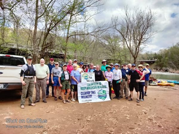 A group of volunteers at the Ponca bridge picked up trash from the river in observance of Earth Day 2022.