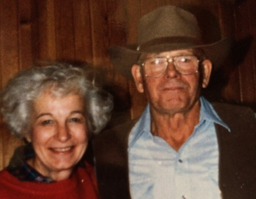 The first Foundation for Focus House scholarship is supported by the LaVerne & Margaret Franklin Adams Scholarship Fund. It was established in May 2002 following Mr. Adams’ death. A longtime resident of Ogle County, Mr. Adams sat on the Ogle County Board from 1972 until 2002.
