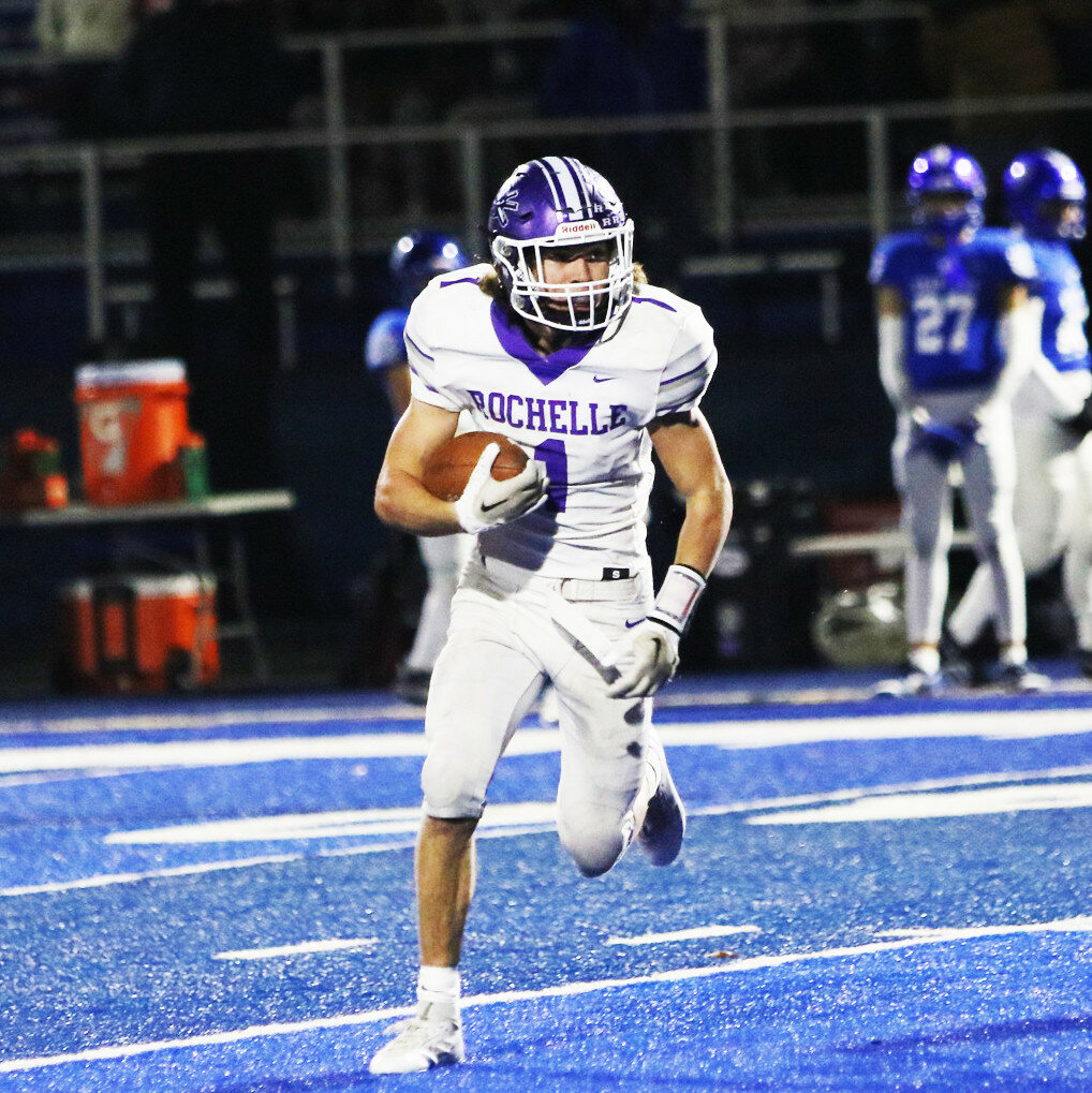 Junior Grant Gensler was named an IHSFCA Class 5A All-State Honorable Mention this season. Gensler rushed for 1,085 yards and 12 touchdowns while adding 39 tackles. (Photo by Marcy DeLille)