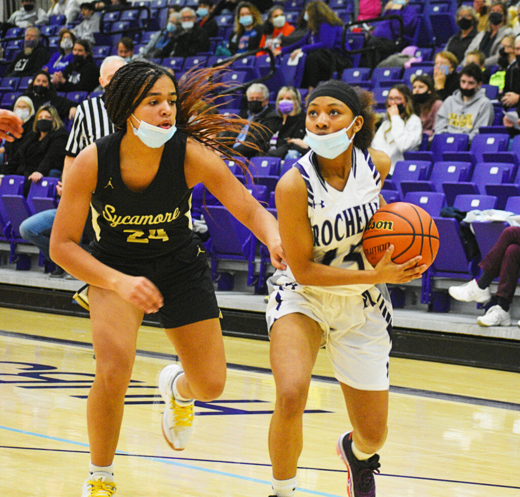 Senior Adriannah Davis-Carter looks for the rim during the Rochelle Lady Hub varsity basketball game against Sycamore on Friday. Davis-Carter led the Lady Hubs with 10 points in the loss. (Photo by Russell Hodges)