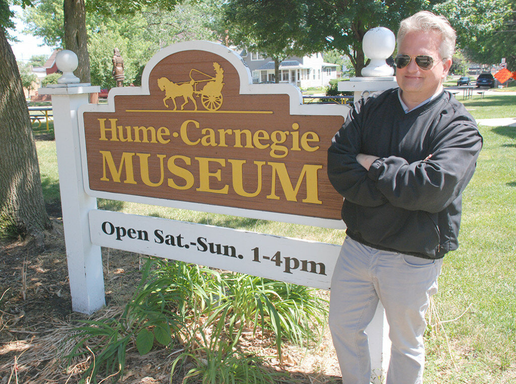 Tom Henson was recently hired as the new executive director of Mendota’s museums by the Mendota Museum &
Historical Society. (Reporter photo)
