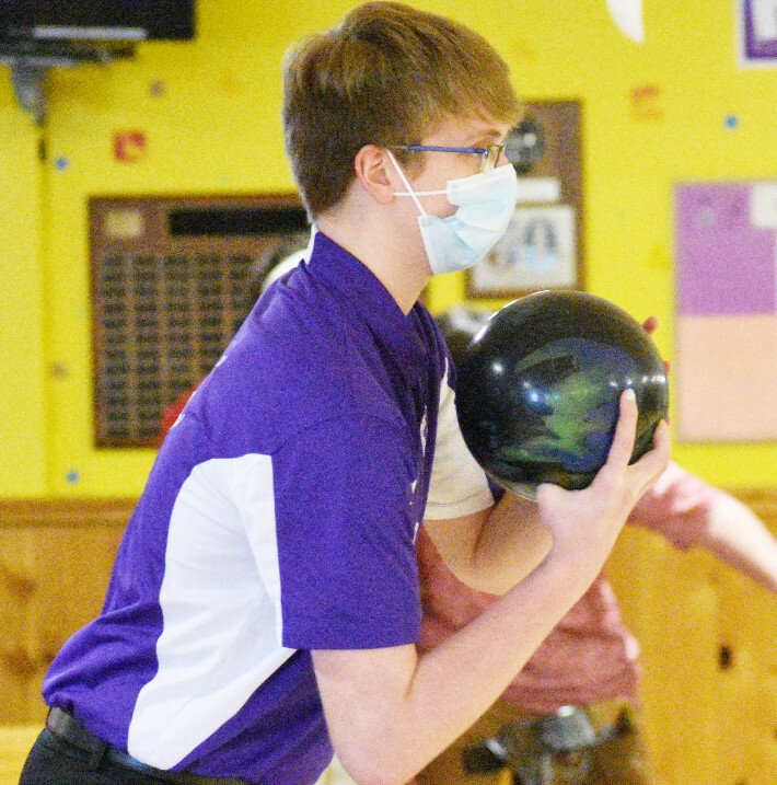 Junior Hayden Smith shot Rochelle's high series score of 560 when the Hubs faced Ottawa on the road Wednesday evening. (File photo by Russell Hodges)