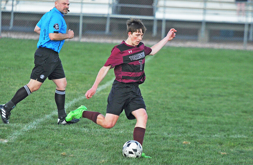 Sophomore Anthony Arnusch secured 3A all-state and all-conference honors and the 3A Underclassman of the Year Award.
