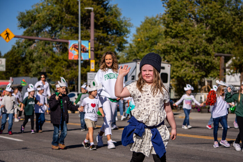 Wrangler fans of all ages are in attendance for the 2024 Homecoming Parade.