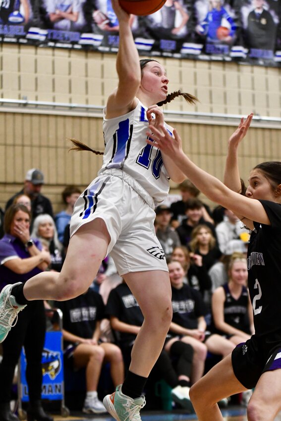Lady Eagle senior Falyn Youngberg averaged 5.2 points and 3.6 rebounds per game during the 2024-25 season.