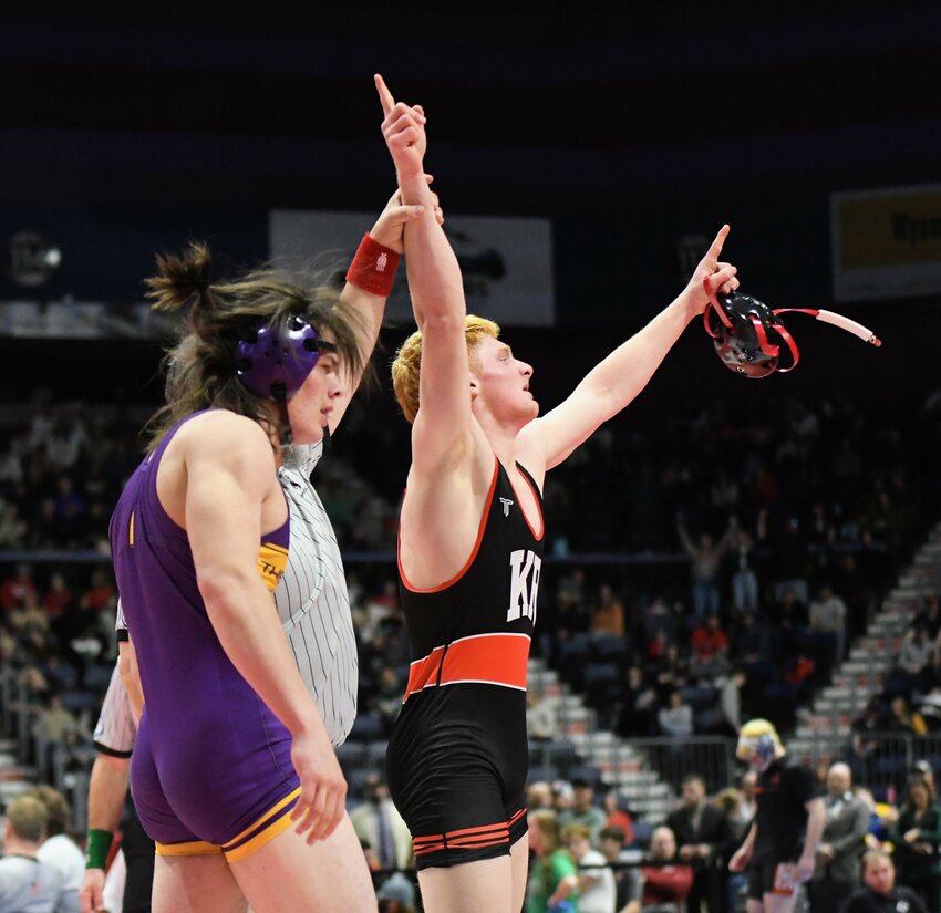 Ranger wrestler Graison Kelley wins the 2A State Championship at 165 pounds over Thermopolis’ Samuel Skelton earlier this year. Kelley recently signed his commitment to wrestle next season for Briar Cliff University in Sioux City, Iowa.