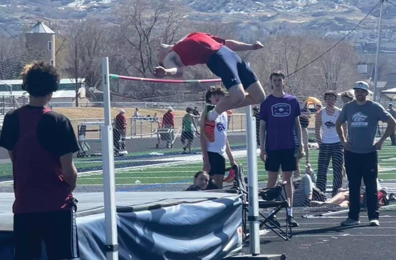 Red Devil athlete Kai Barker cleared 6 feet, 6 inches Saturday at the Tony Glover Invite in Draper, Utah, placing second. Barker also won the 110 hurdles, posting a time of 15.74. The Red Devils finished 6th overall, while the Lady Devils finished 8th.