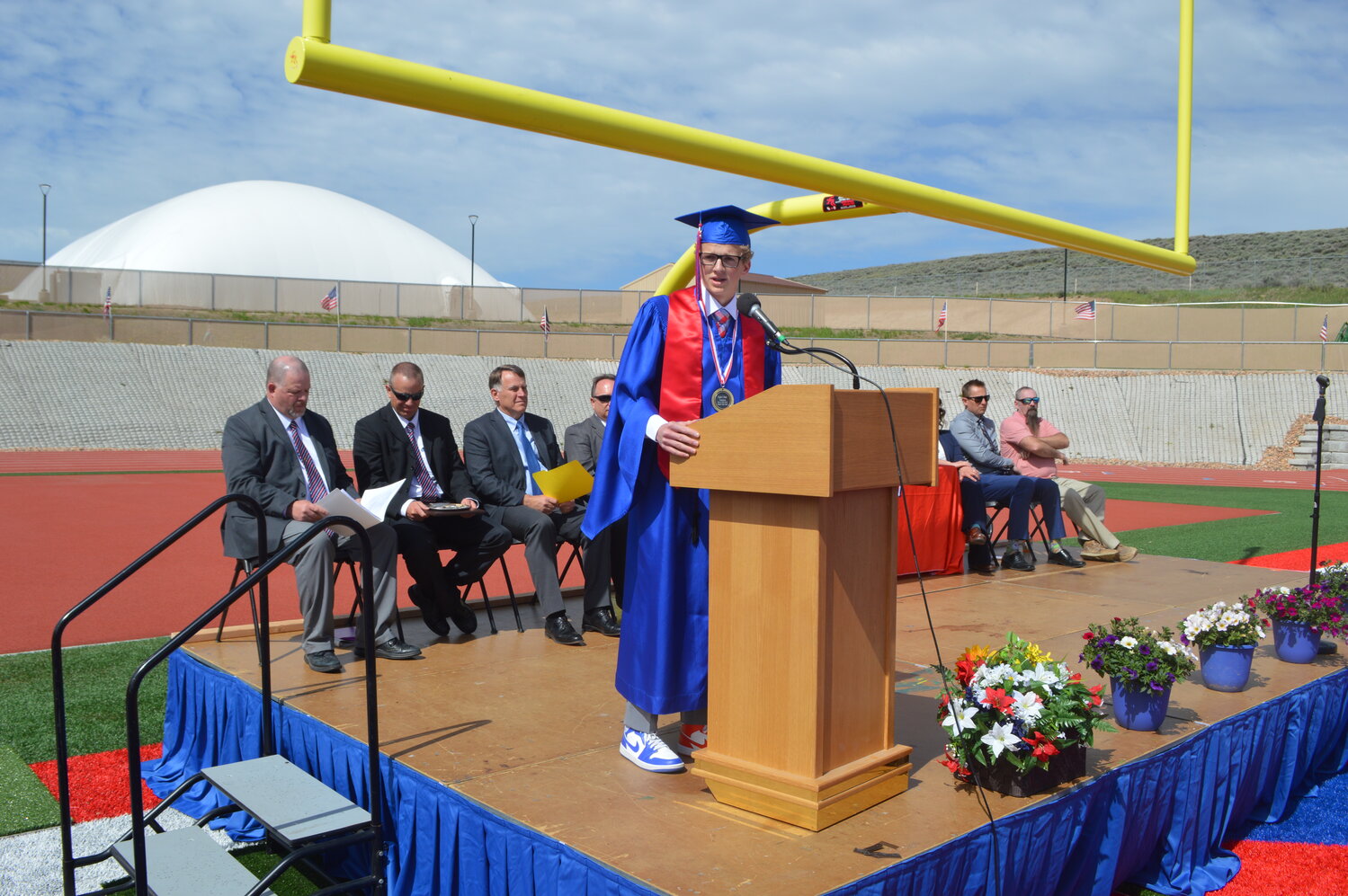 Evanston High School graduates 168 - Uinta County Herald