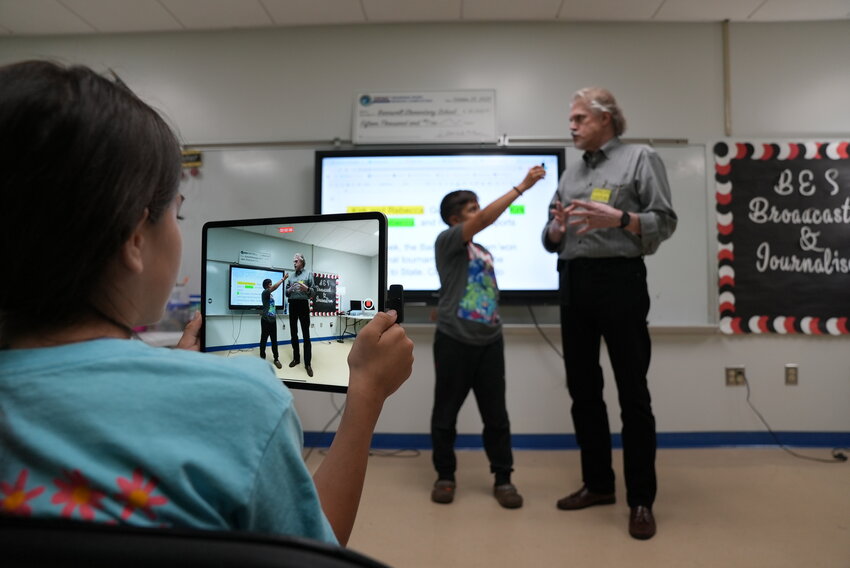SRMC Senior Multimedia Specialist Terry Miller was interviewed by one of
the students in Barnwell Elementary’s Broadcast and Journalism Program for the
weekly Morning Show production.