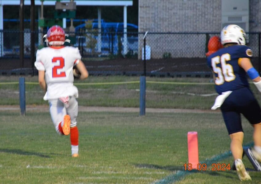 JDA's Colton Loadholt scores one of his three touchdowns against the Lions.
