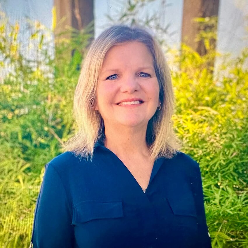 Polk County Publishing Company Publisher Kelli Barnes