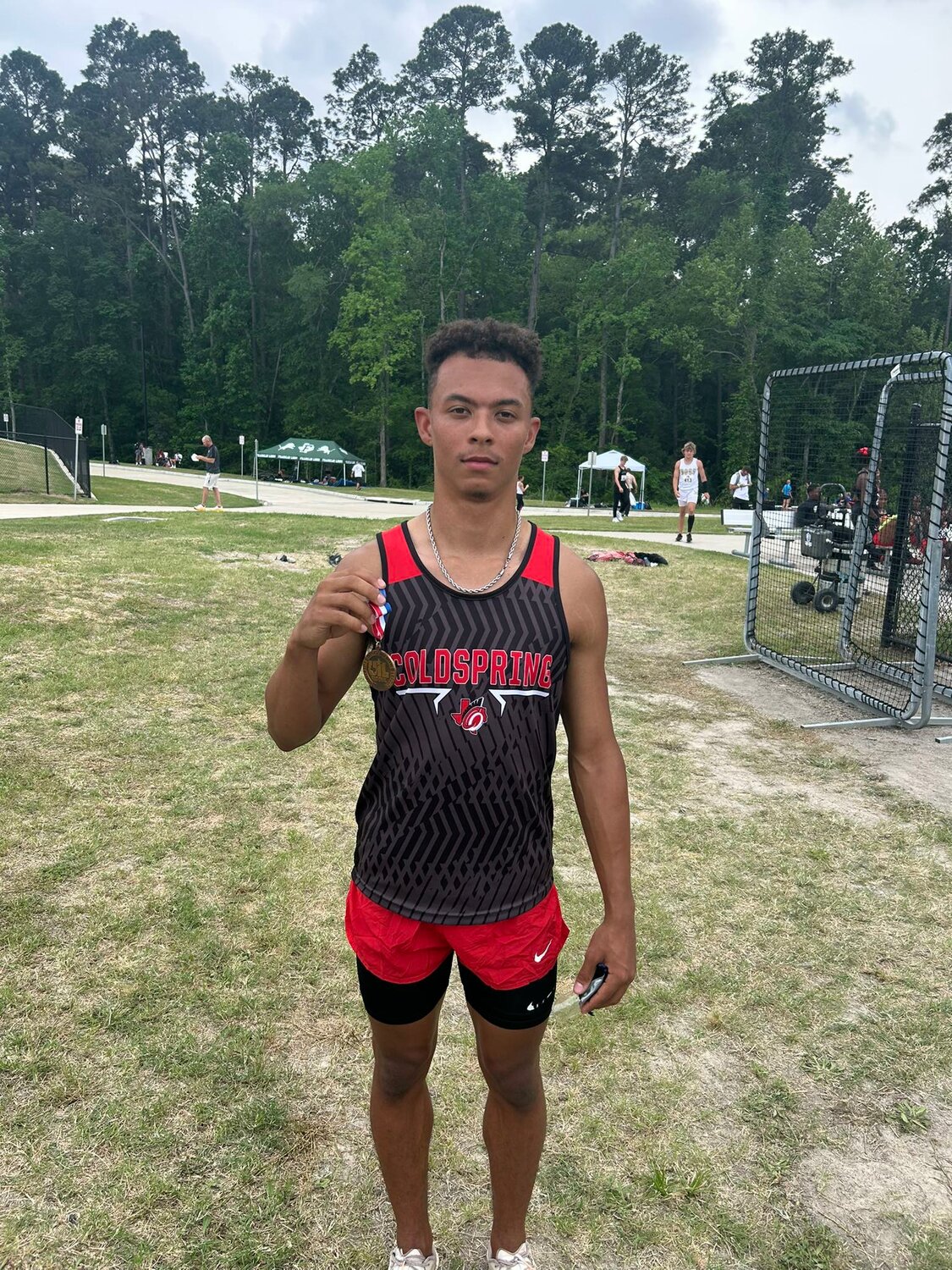 Landon Ellisor posted a third-place finish in the 110-meter hurdles at the regional track meet.
