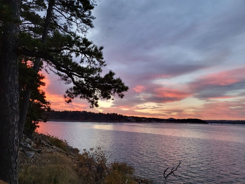 Linda Franklin, second place winner, captured this breathtaking image while exploring the beautiful Lake Norfork.